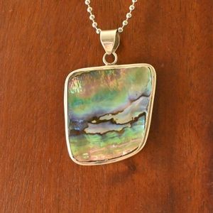 Abelone and sterling silver jewellery set